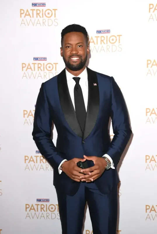 Lawrence Jones at the Patriot Awards, exploring how tall is Lawrence Jones.