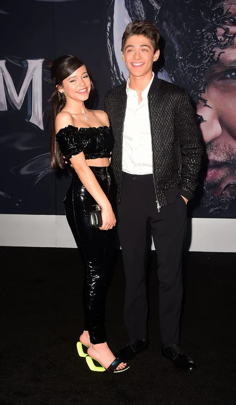 Jenna Ortega with a young male actor at a premiere, leading to discussions on who is Jenna Ortega dating 2025.