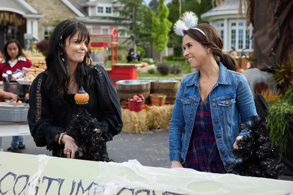 Lacey Chabert Disney Halloween costumes with a friend.