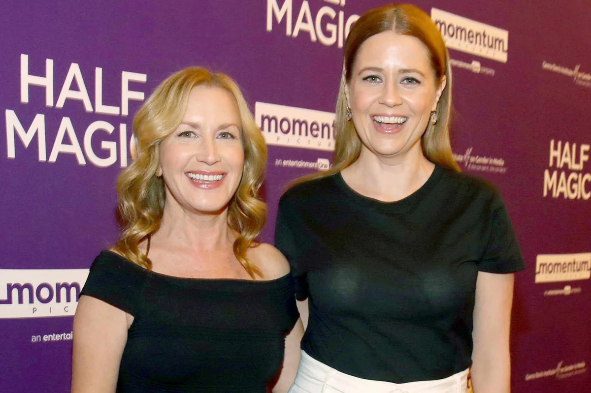 Phyllis Smith actress at a movie premiere with a fellow actress.