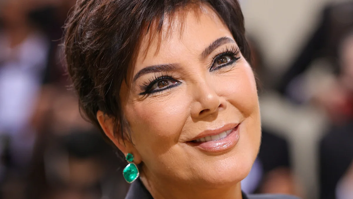 Kris Jenner momager fee reflects her charismatic personality.