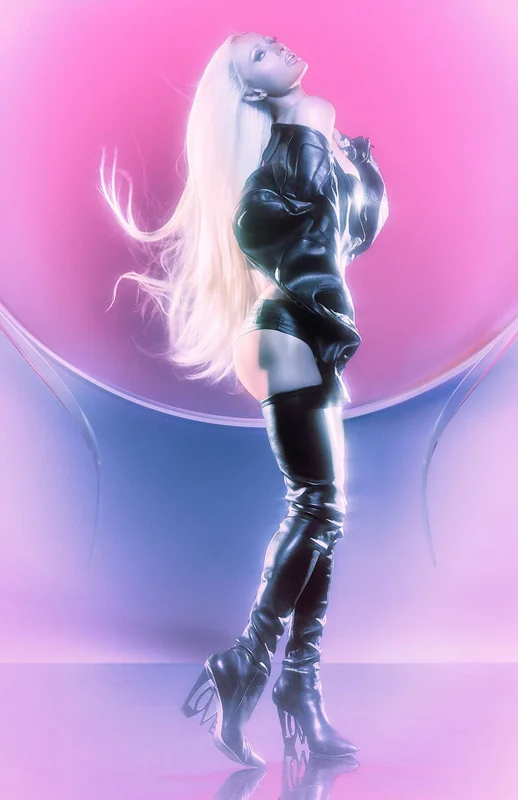 Paris Hilton showcases bold fashion for infinite icon.