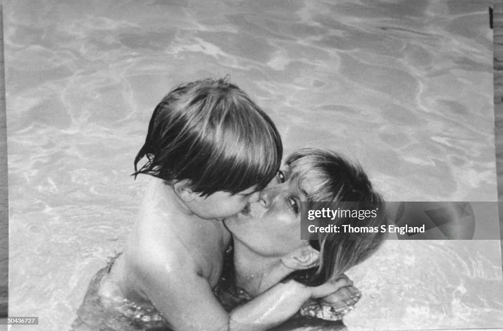 ricky tokars mother and child